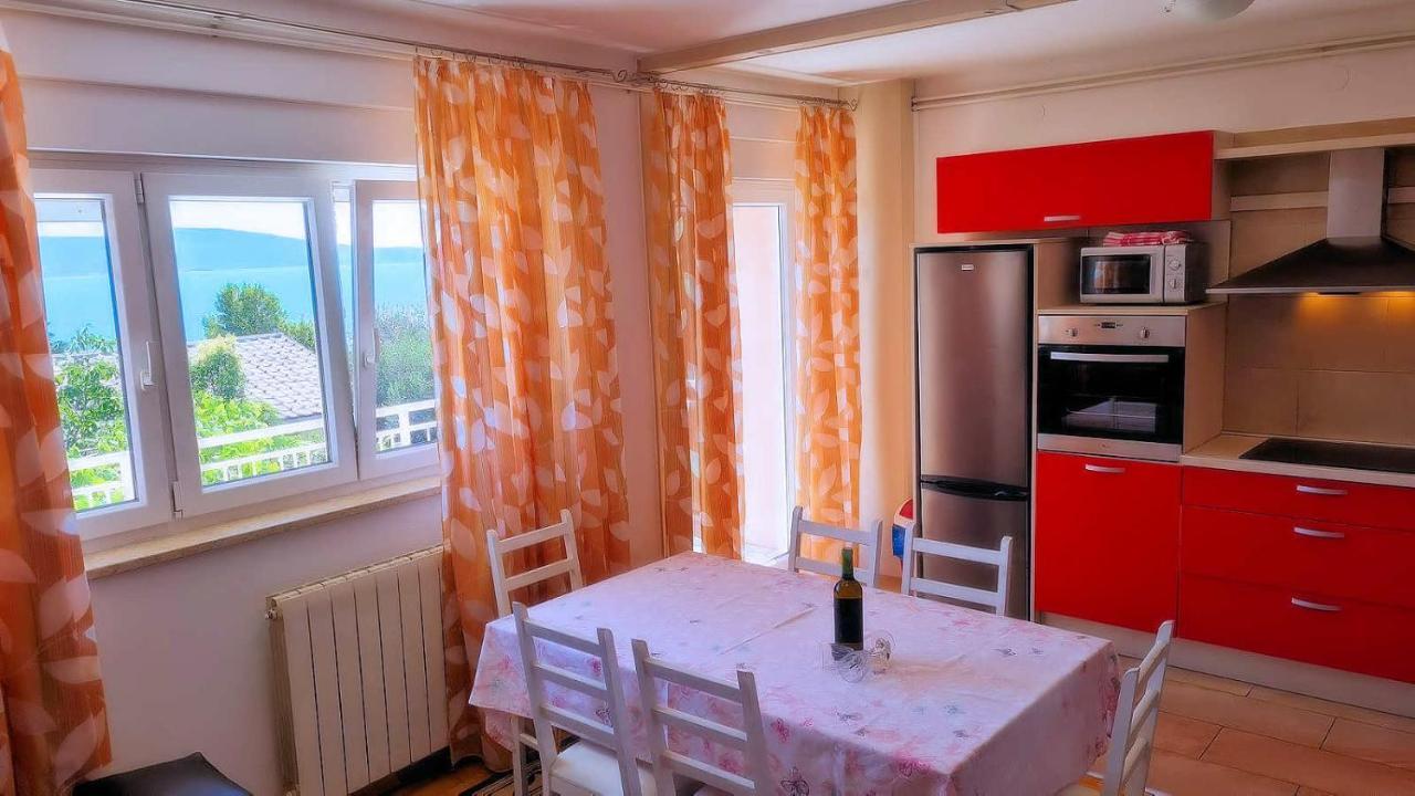 Apartmens Adriana Novi Vinodolski Exterior photo