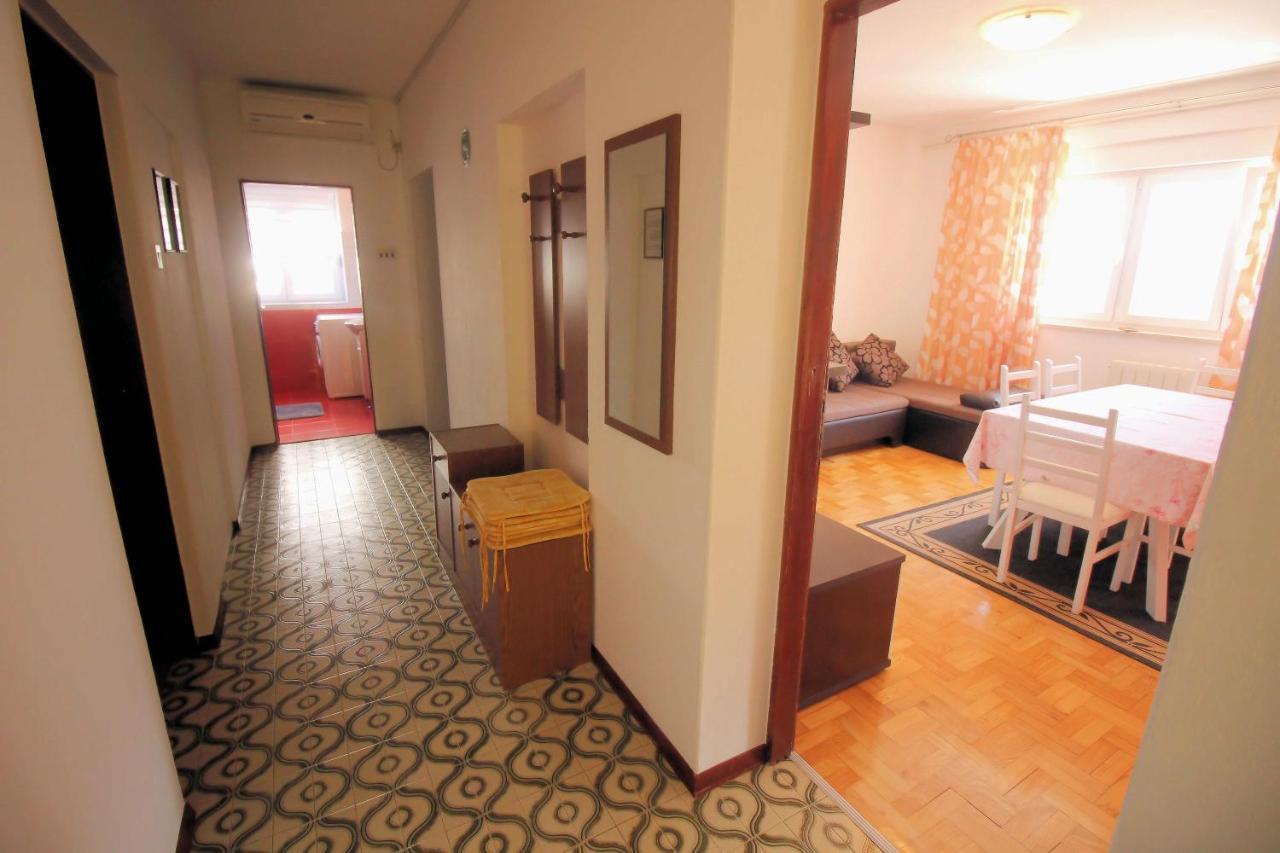 Apartmens Adriana Novi Vinodolski Exterior photo
